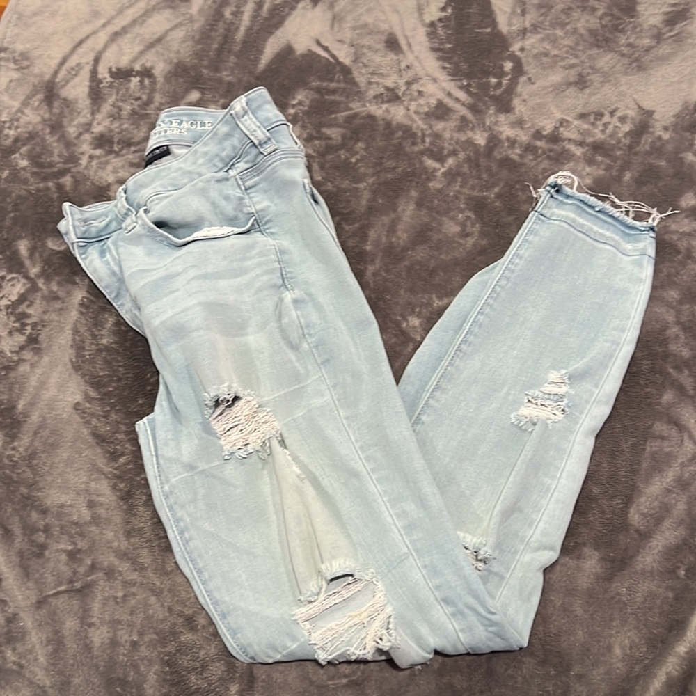 American Eagle Outfitters- High Rise Jeggings in Size 8 (Light Blue)